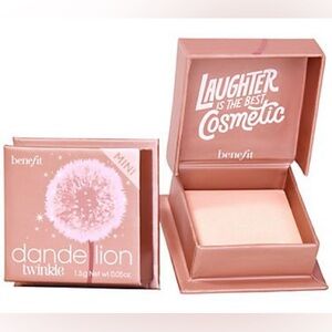Benefit Dandelion Twinkle Highlighter - Soft Pink Glow
